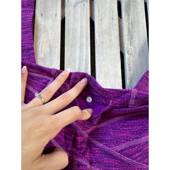 Lululemon Free Flow Crop Leggings Pants - Picture 6 of 9